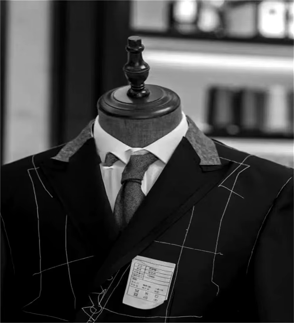 Grey/Black Striped Mens Suits  - Men Formal Wear Wedding ulasan dan harga