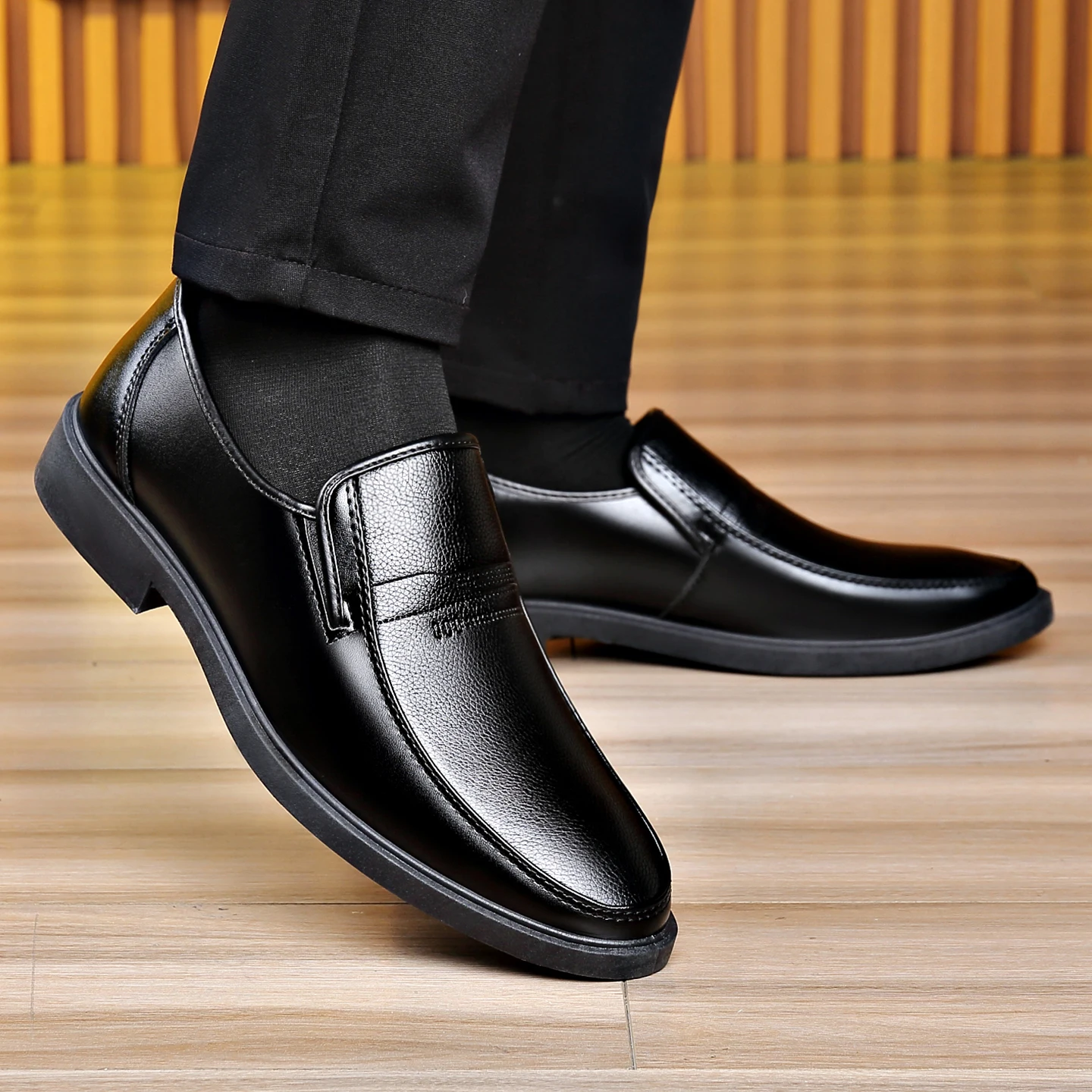 Men's Slip‑on Business Leather - Men Formal Wear Office ulasan dan harga