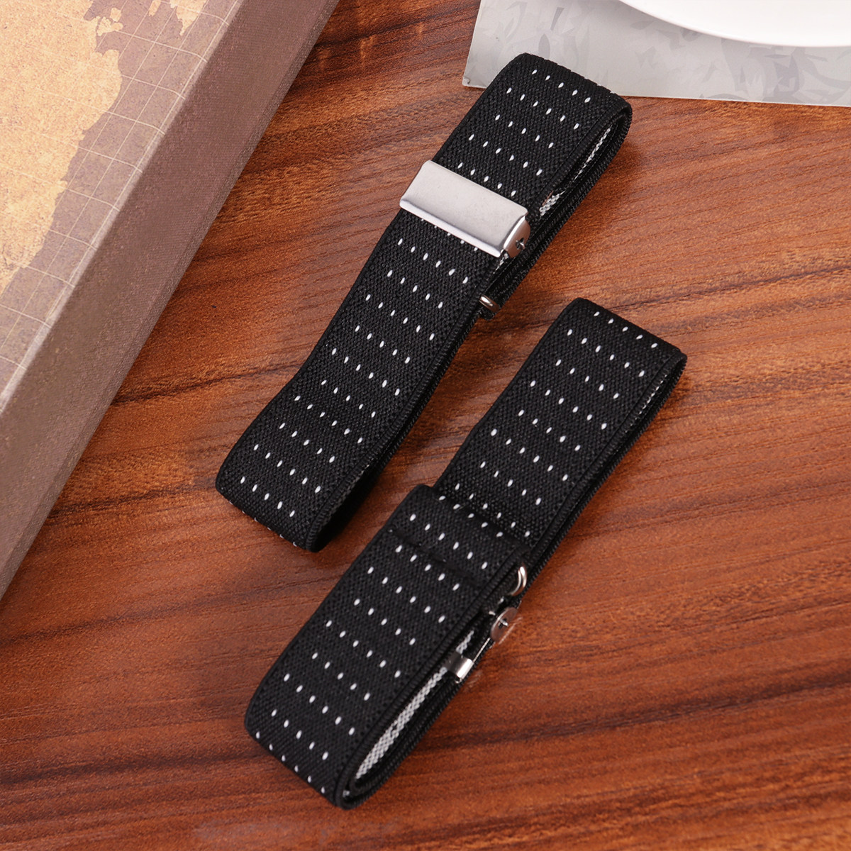1Pair Anti Slip Shirt Armband  - Men Formal Wear Office ulasan dan harga
