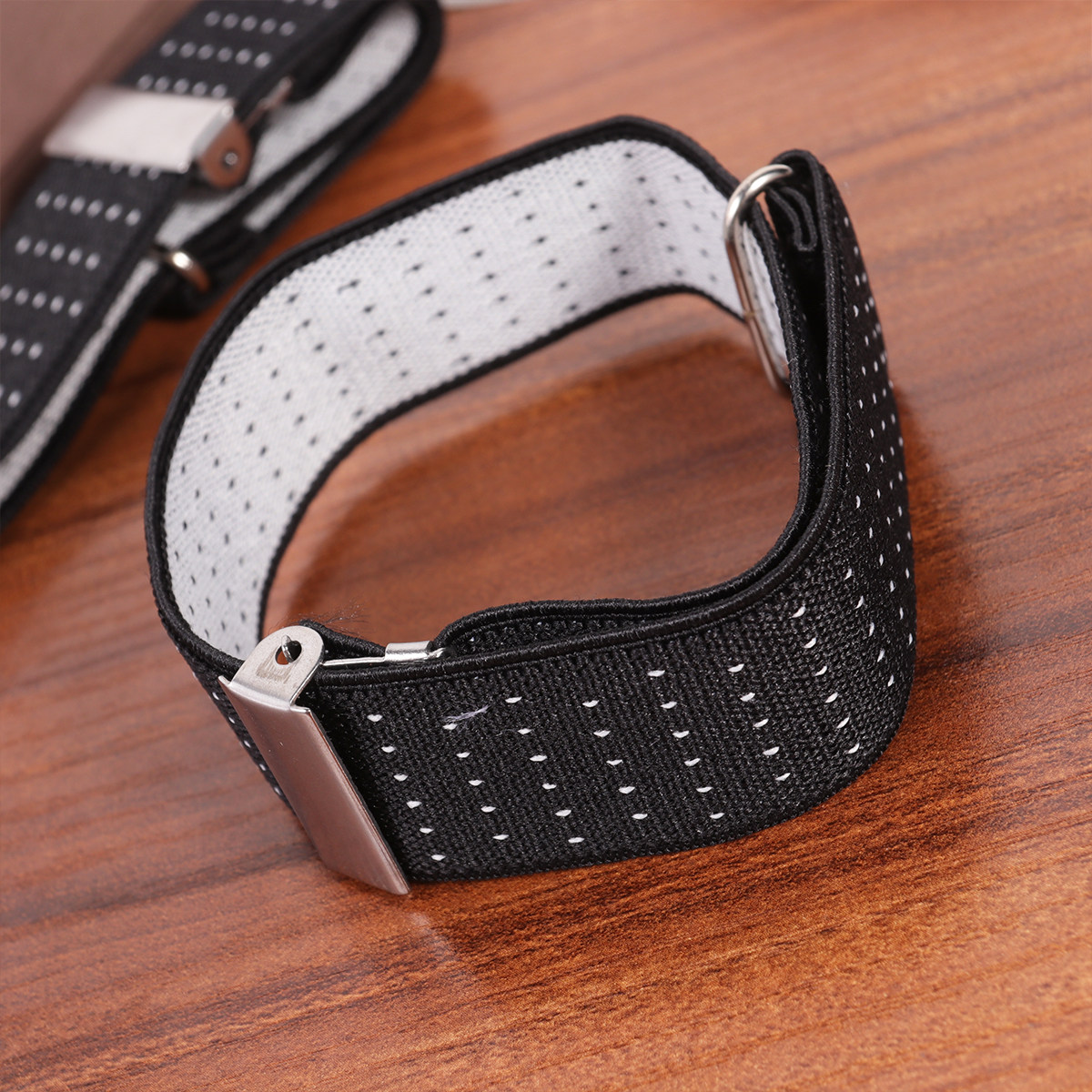 1Pair Anti Slip Shirt Armband  - Men Formal Wear Office ulasan dan harga
